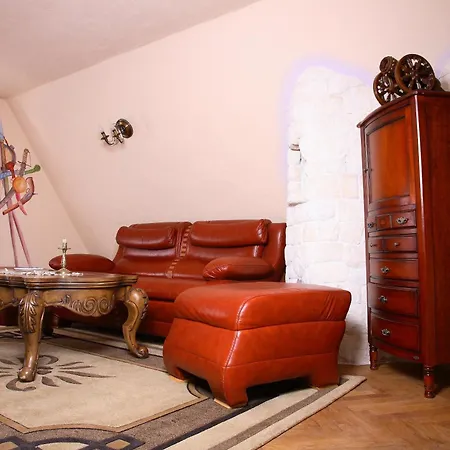 Muzey-sadyba Grazhda Inn