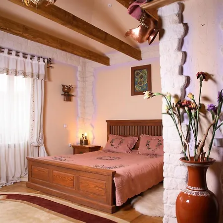 Muzey-sadyba Grazhda Bukovel