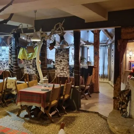 Muzey-sadyba Grazhda אורחן *