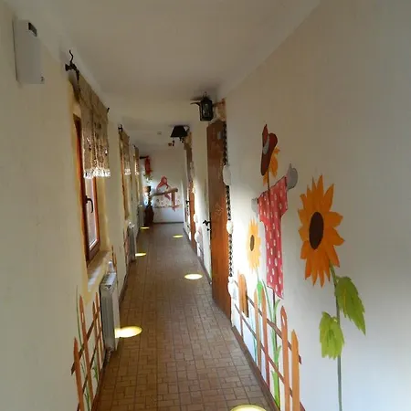 Muzey-sadyba Grazhda