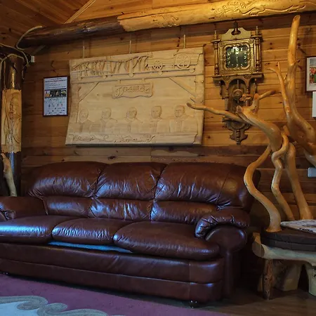 Muzey-sadyba Grazhda אורחן *